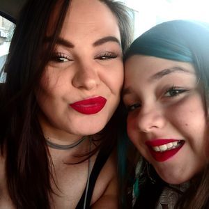 Meet your Posher, Nadia